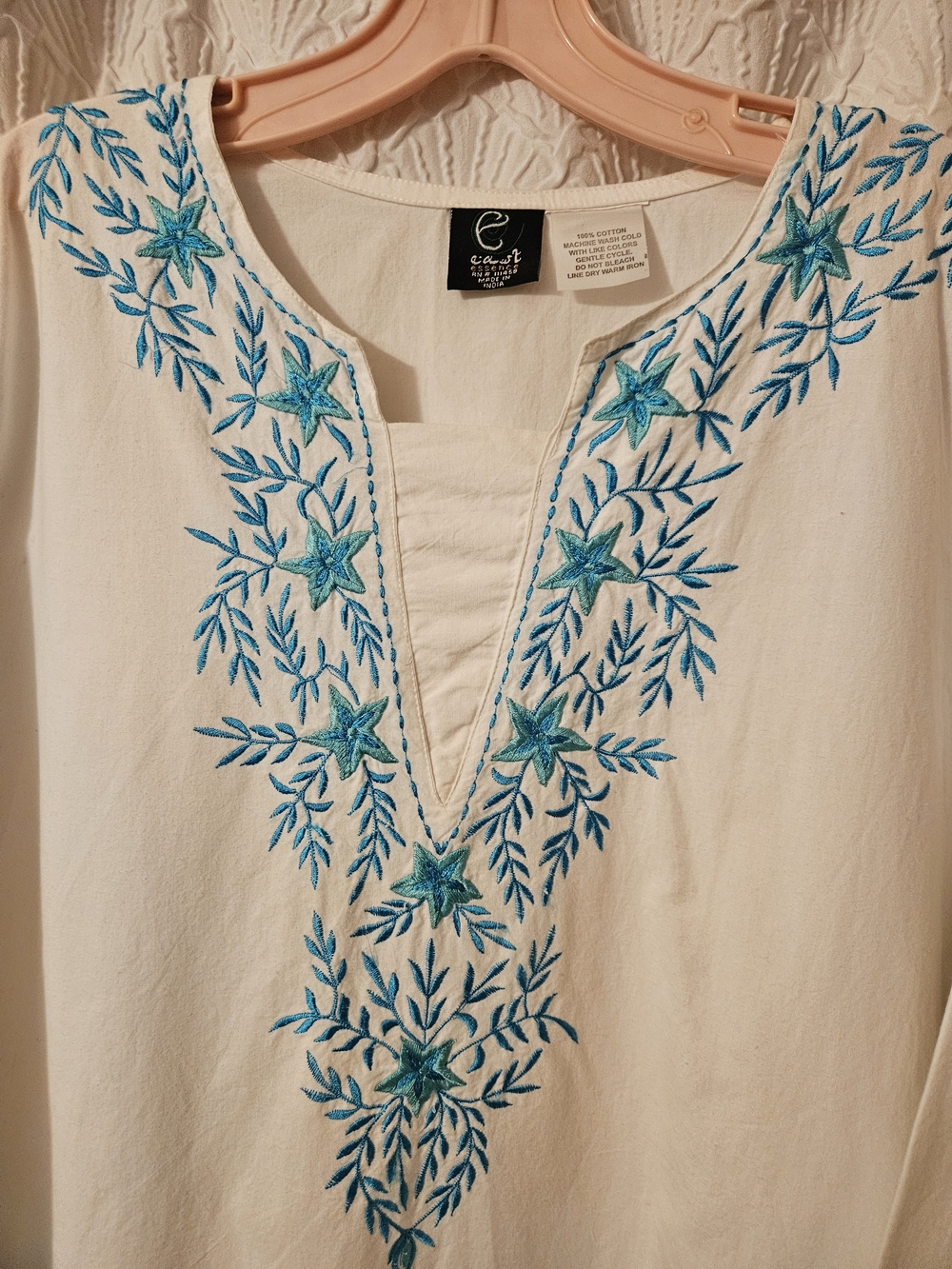White Embroidered Tunic with Teal Floral Accent - Picture 4 of 11
